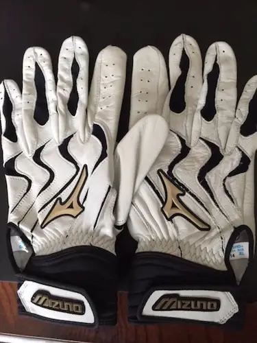 Black and White Mizuno Batting Gloves